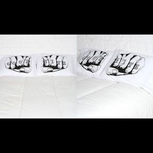 Urban Outfitters Good Nite Pillowcase Set *NEW*